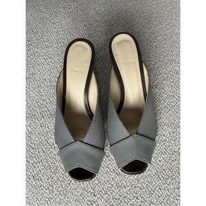 Theory Mule Heels Open Toe Square Toe Kitten Heel Made in Italy Sz    36 ½/6.5